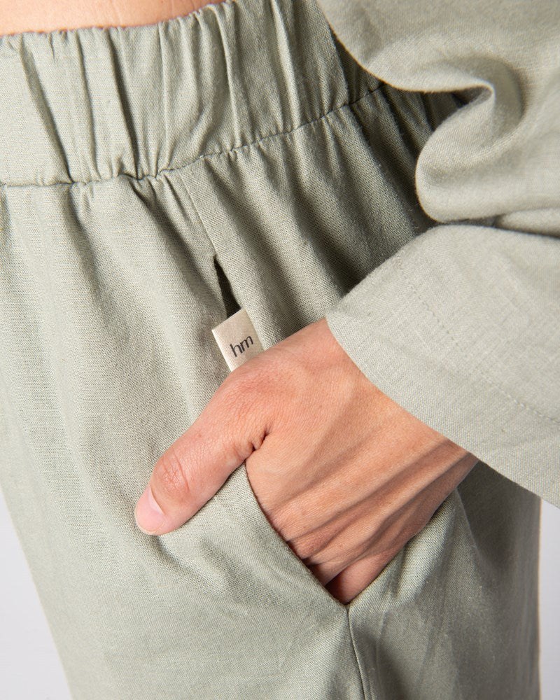 Get up close and personal with Hotmilk's 'Sage Lounge Pant.' Immerse yourself in the serenity of Sage, a color that embodies relaxation. Crafted from a sumptuous linen blend, these pants deliver the perfect blend of style and comfort. The soft, stretchy waistband ensures ultimate comfort during your downtime. Discover the epitome of loungewear luxury with Hotmilk's Sage Lounge Pant perfect for maternity, pregnancy, breastfeeding and beyond