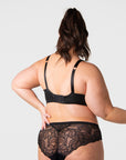 Hotmilk Refined Flexiwire Full Cup Bra in Black – lifestyle shot, luxurious full cup bra celebrating the changes of motherhood