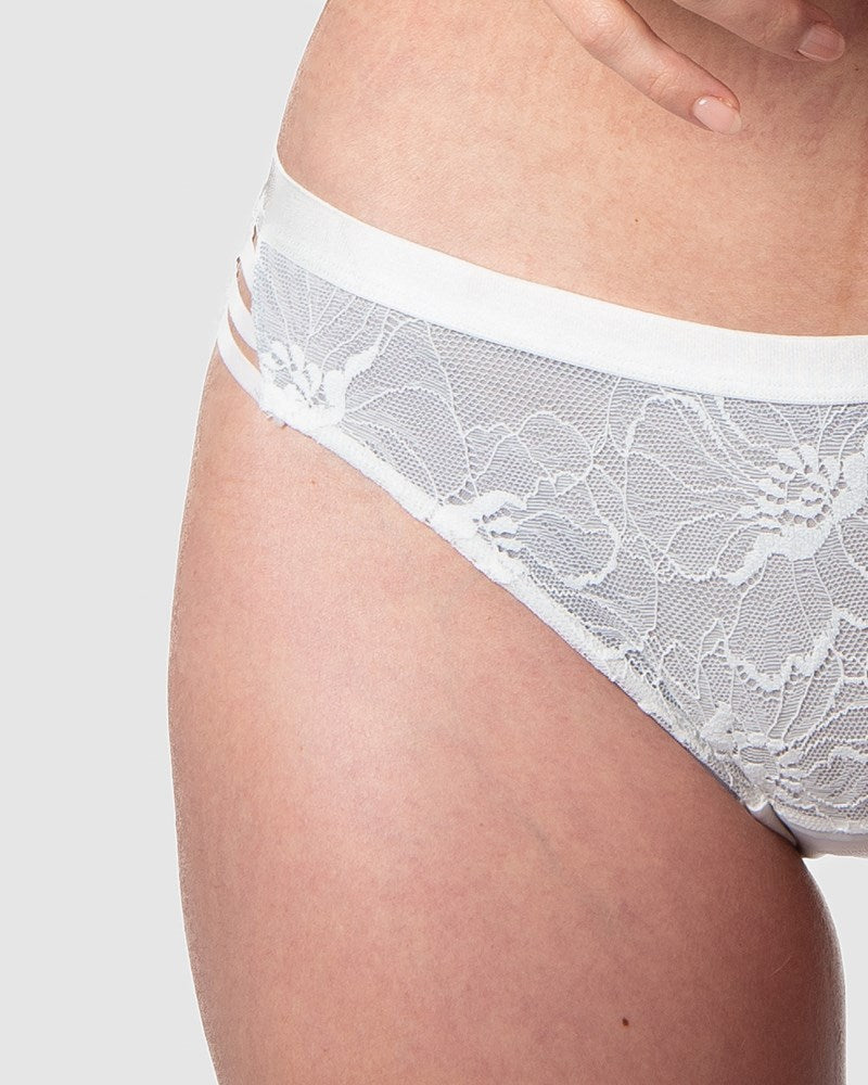 HOTMILK TRUE LUXE WHITE MATERNITY BIKINI BRIEF MATCH WITH HOTMILK TRUE LUXE WHITE NURSING MATERNITY BRA WITH FLEXI UNDERWIRE