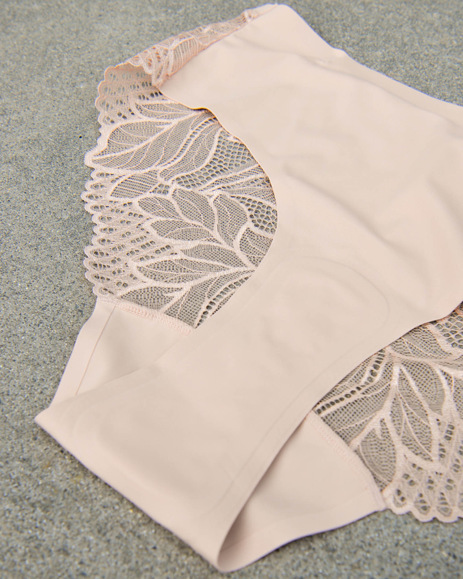 The Classic Vanishing Bikini Brief - Cashmere